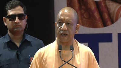 CM Yogi highlights state's textile heritage, industrial potential at UP Textile Conclave in Lucknow CM Yogi highlights state's textile heritage, industrial potential at UP Textile Conclave in Lucknow