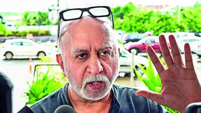 Tarun Tejpal surrendered before the Mapusa court. Ex-Tehelka editor-in-chief Tarun Tejpal surrenders before Goa court in 2013 rape case